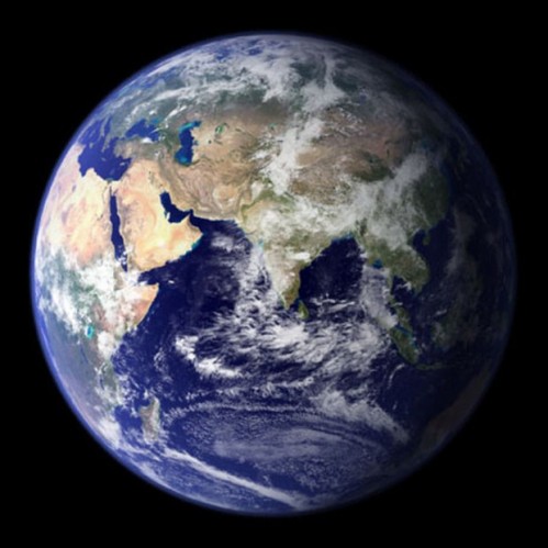 Dünya'dan çekilen en uzak kare 5,9 milyar kilometre uzaklıktaki Soluk mavi nokta oldu.