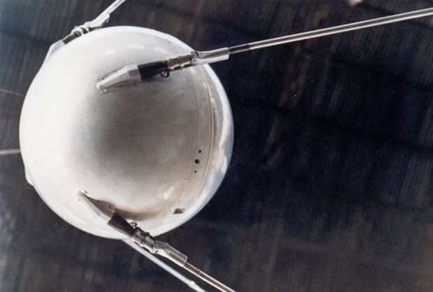 İlk insansız hava aracı Sputnik'in Uzay'a gönderilmesini 38 bin araç daha takip etti